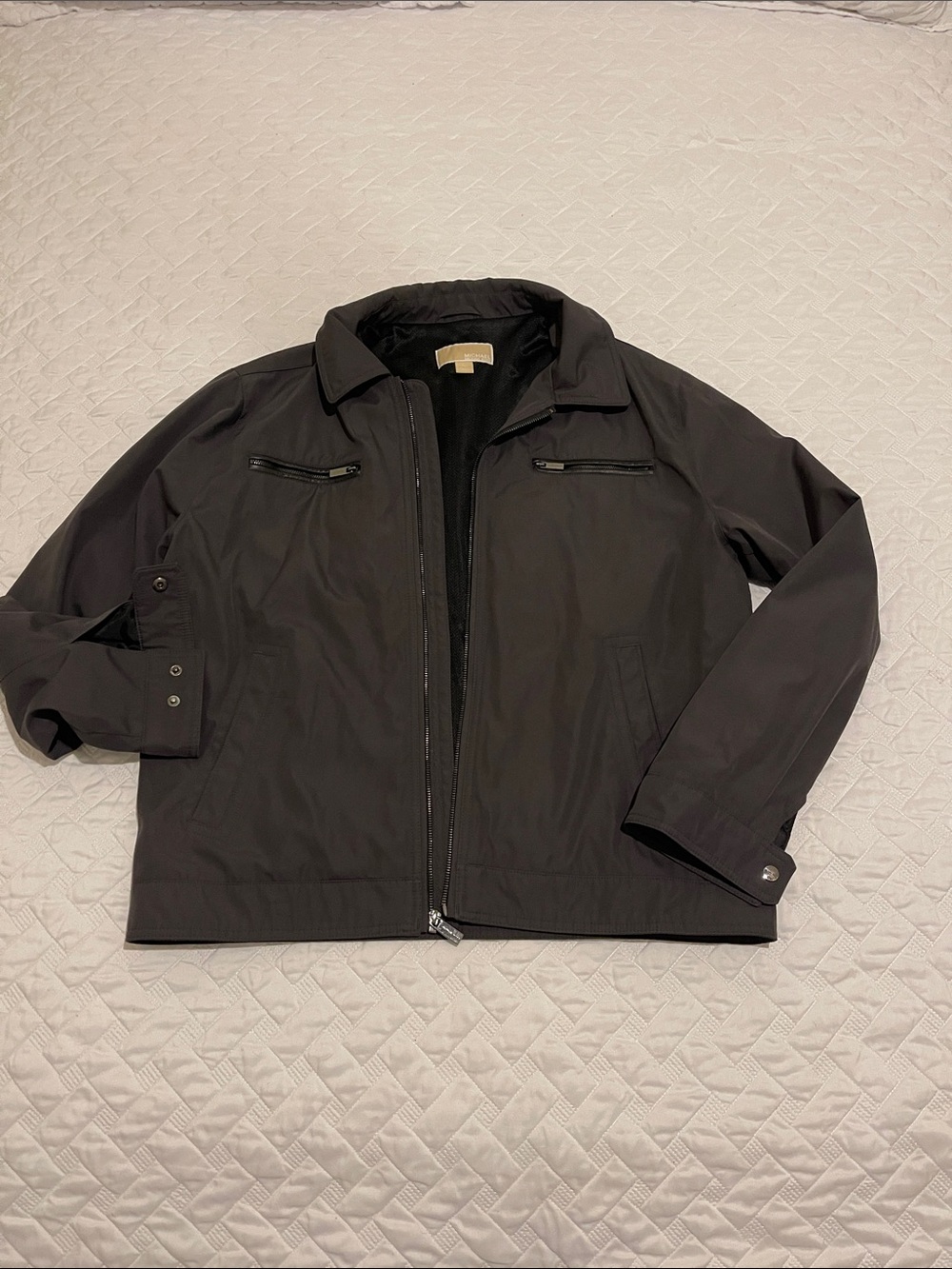 Michael Michael Kors men’s size large Black Lightweight Jacket